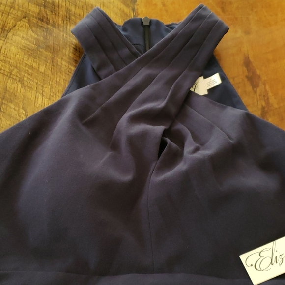 ELIZA J 2 CROSS HALTER GOWN - Picture 2 of 16